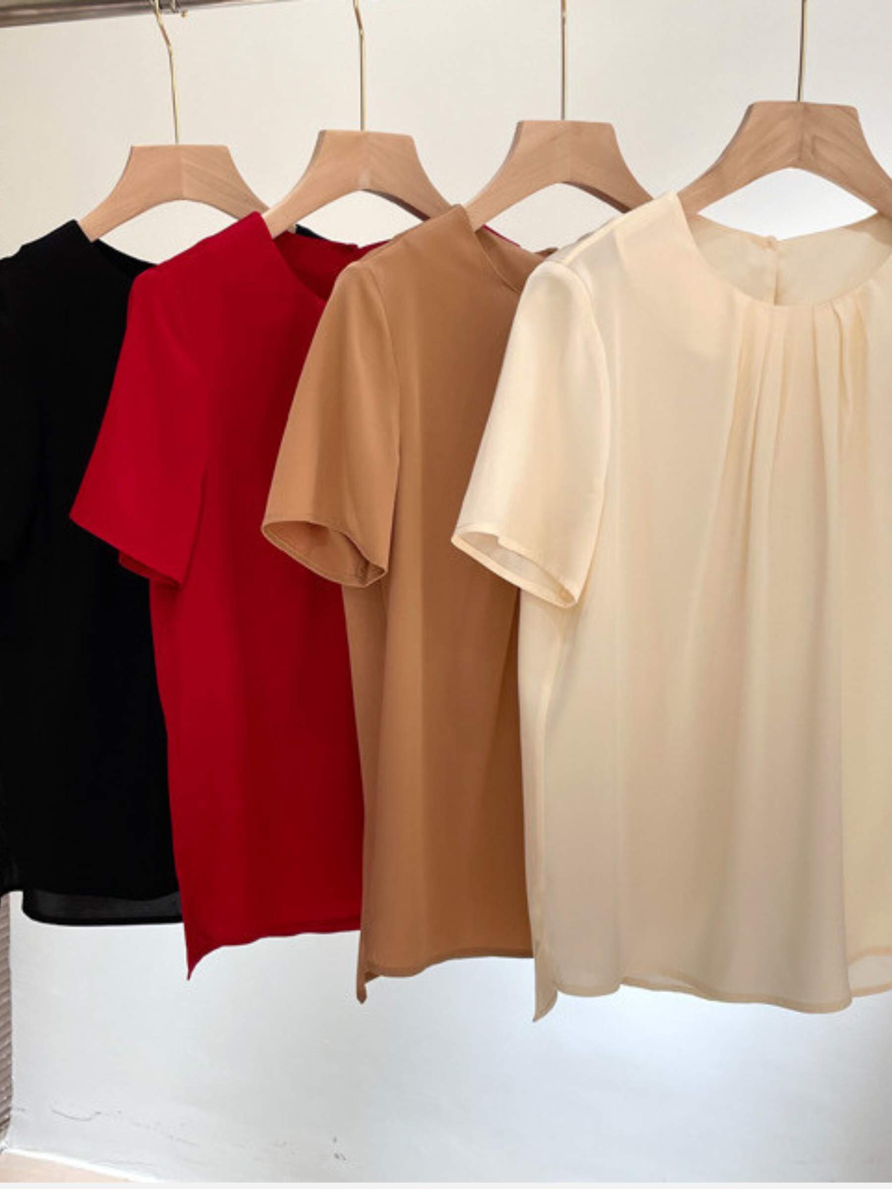 Zijden blouse met korte mouwen