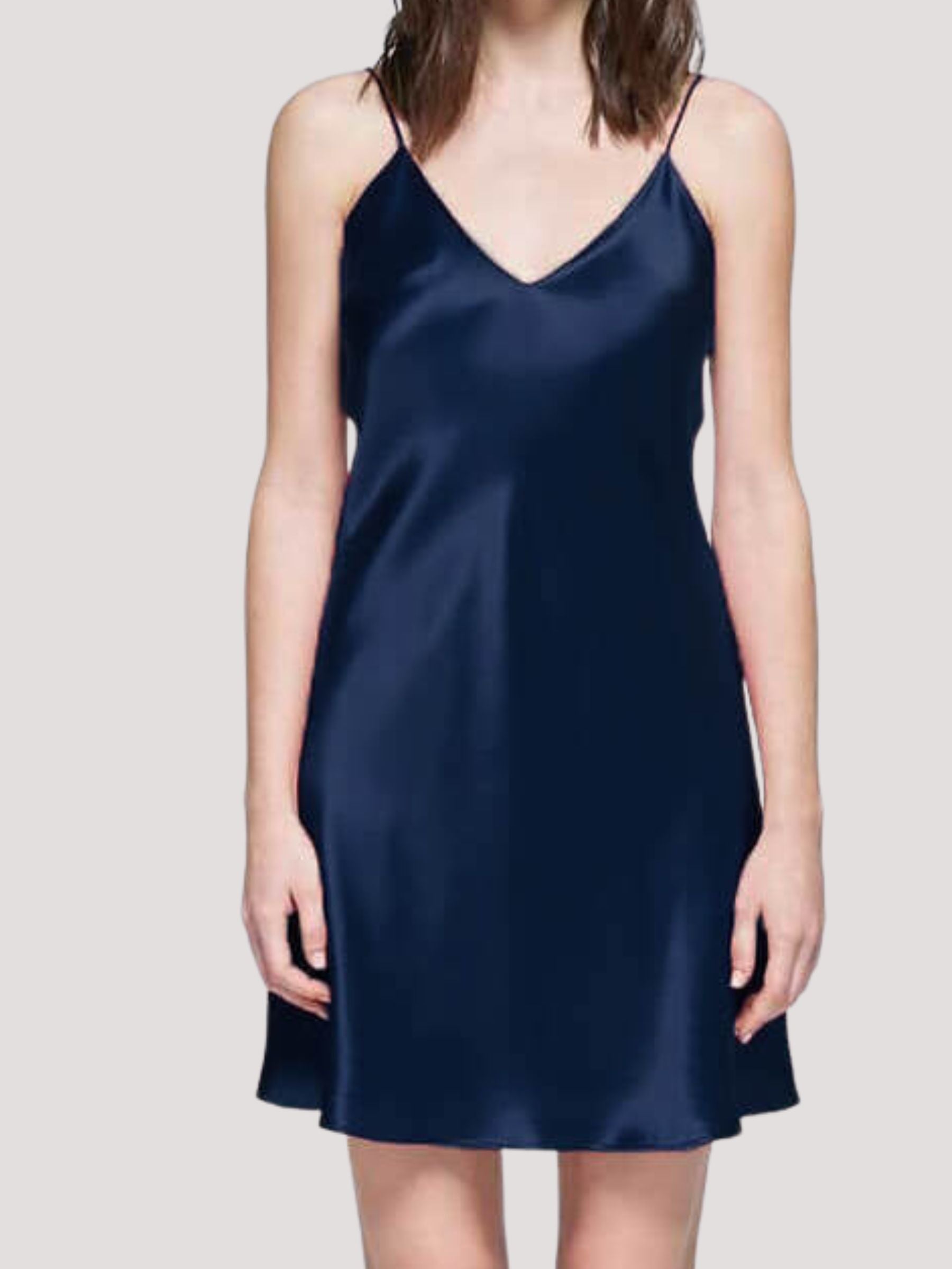 Négligé en soie à bretelles réglables