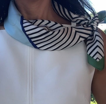 Foulard en soie (65×65 cm)