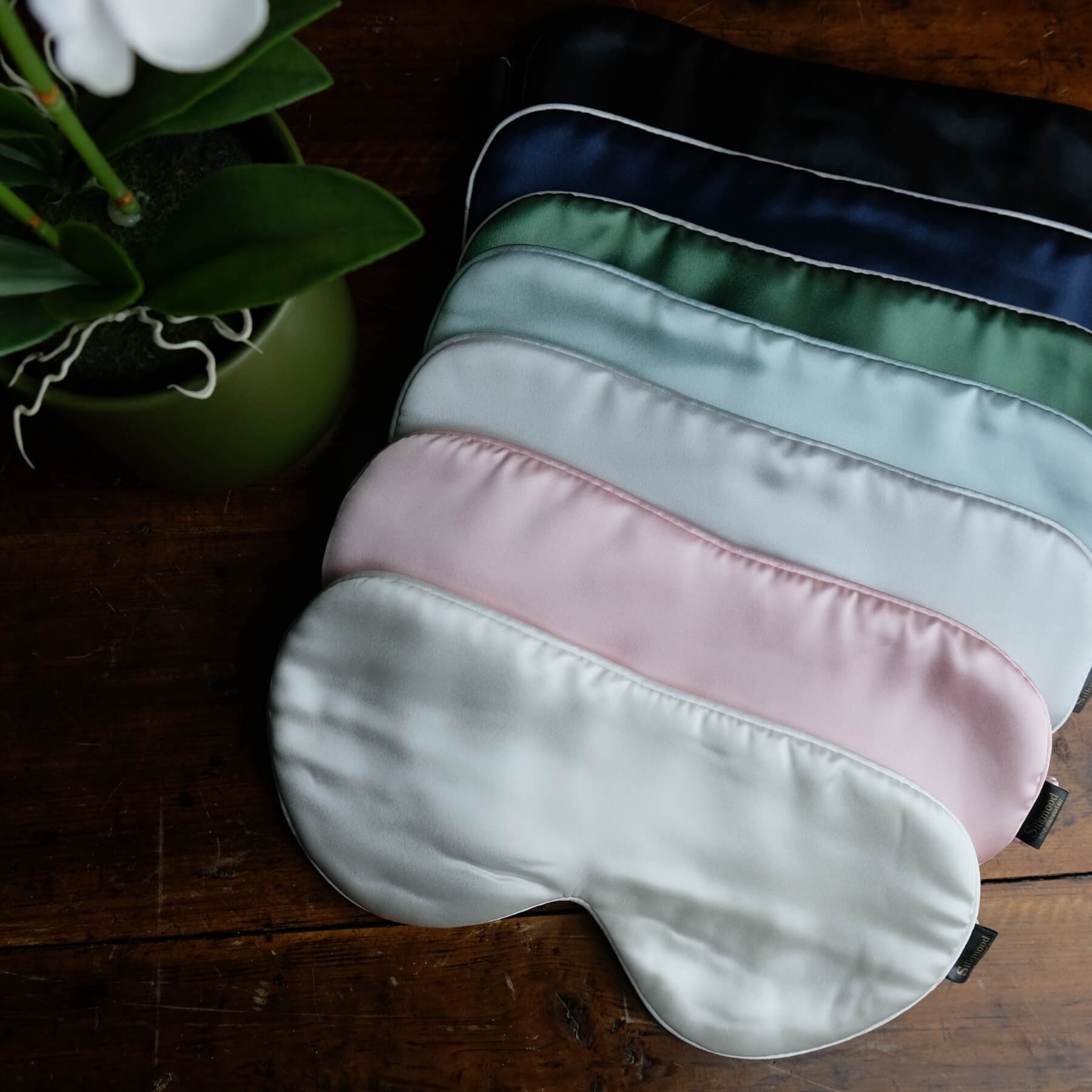 Masque pour les yeux en soie avec bande élastique enveloppée de soie