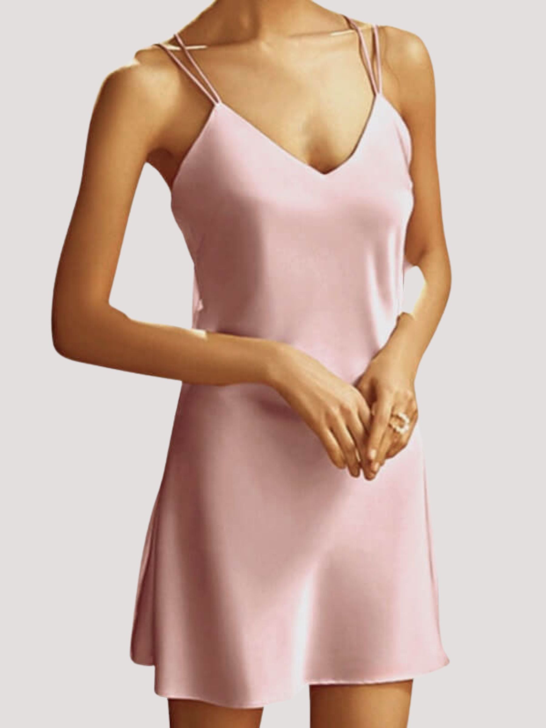 Néligé en soie à doubles bretelles spaghetti