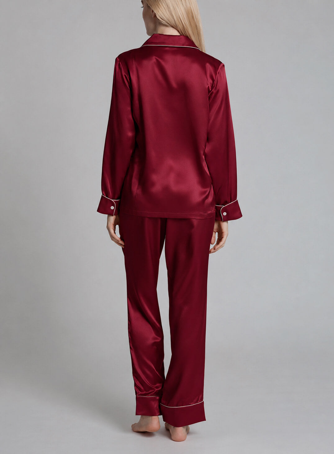 Dames zijden pyjama
