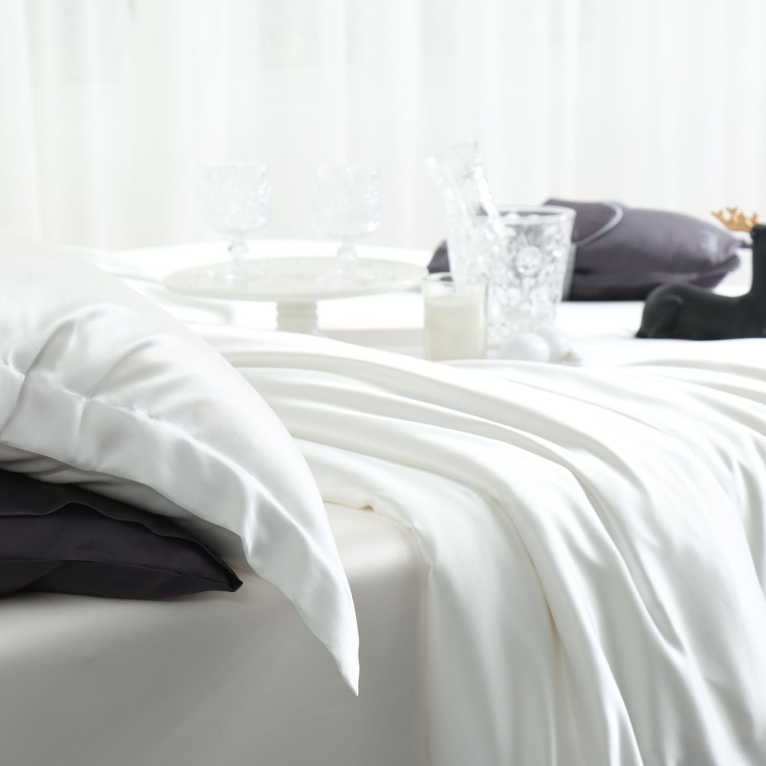 zijden-bedlinnen-seidenbettwasche-zijden-bedlinnen-parure-soie_e767aecf-717b-44cc-a33d-288031024300